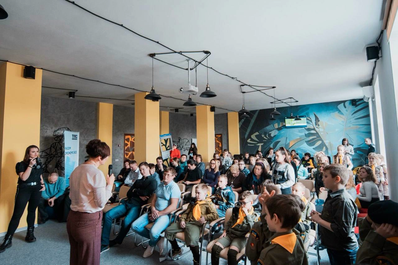 Favbet Foundation запустил бесплатную программу обучения пострадавших от войны детей программированию